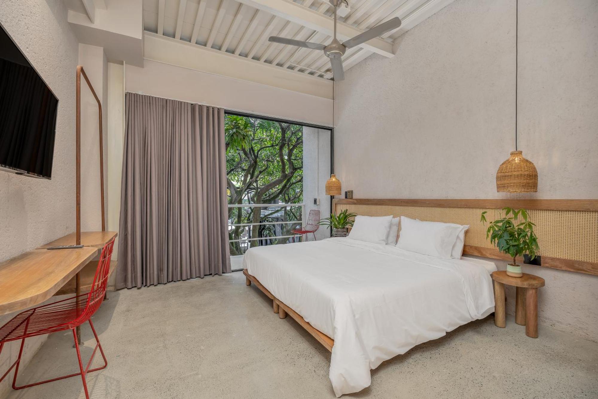 מדיין Botanica Casa Hotel Manila By Housy Host מראה חיצוני תמונה